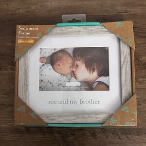 Kate & Milo “Me and My Brother” Sentiment Picture Frame – 4x6 – Nursery Decor